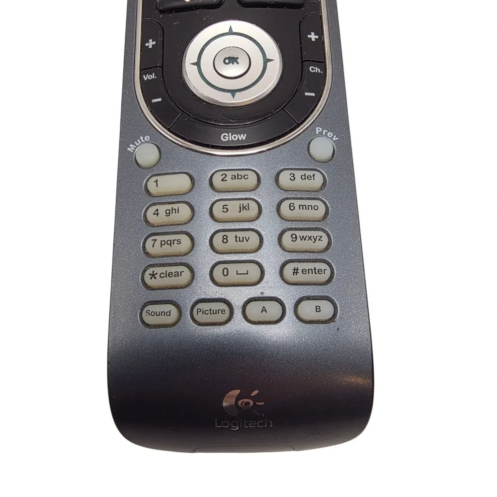 Logitech Harmony 550 Universal Remote Control Multi-Device IR Programmable READ